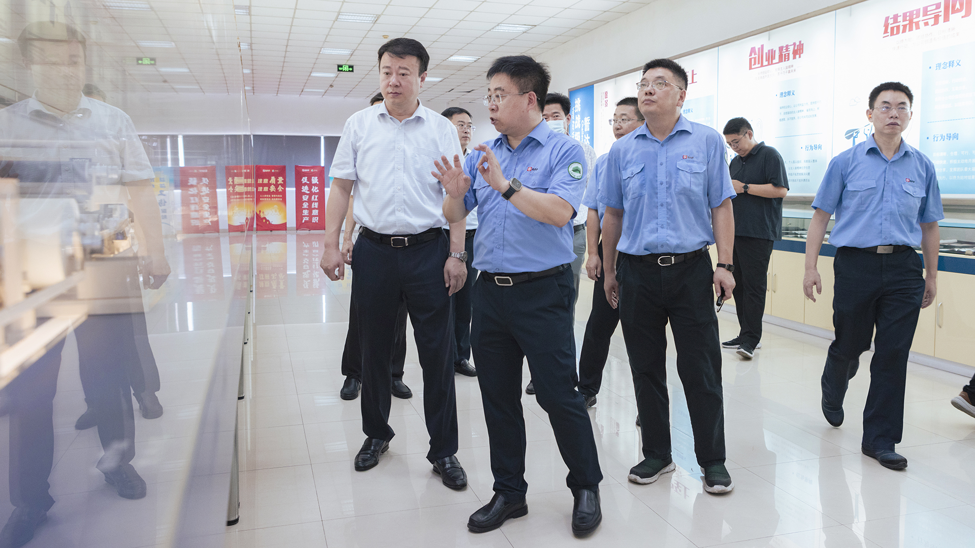 ������ (3).JPG